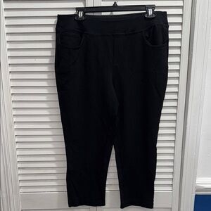 Belle by Kim Gravel Black Cropped Ankle Pants